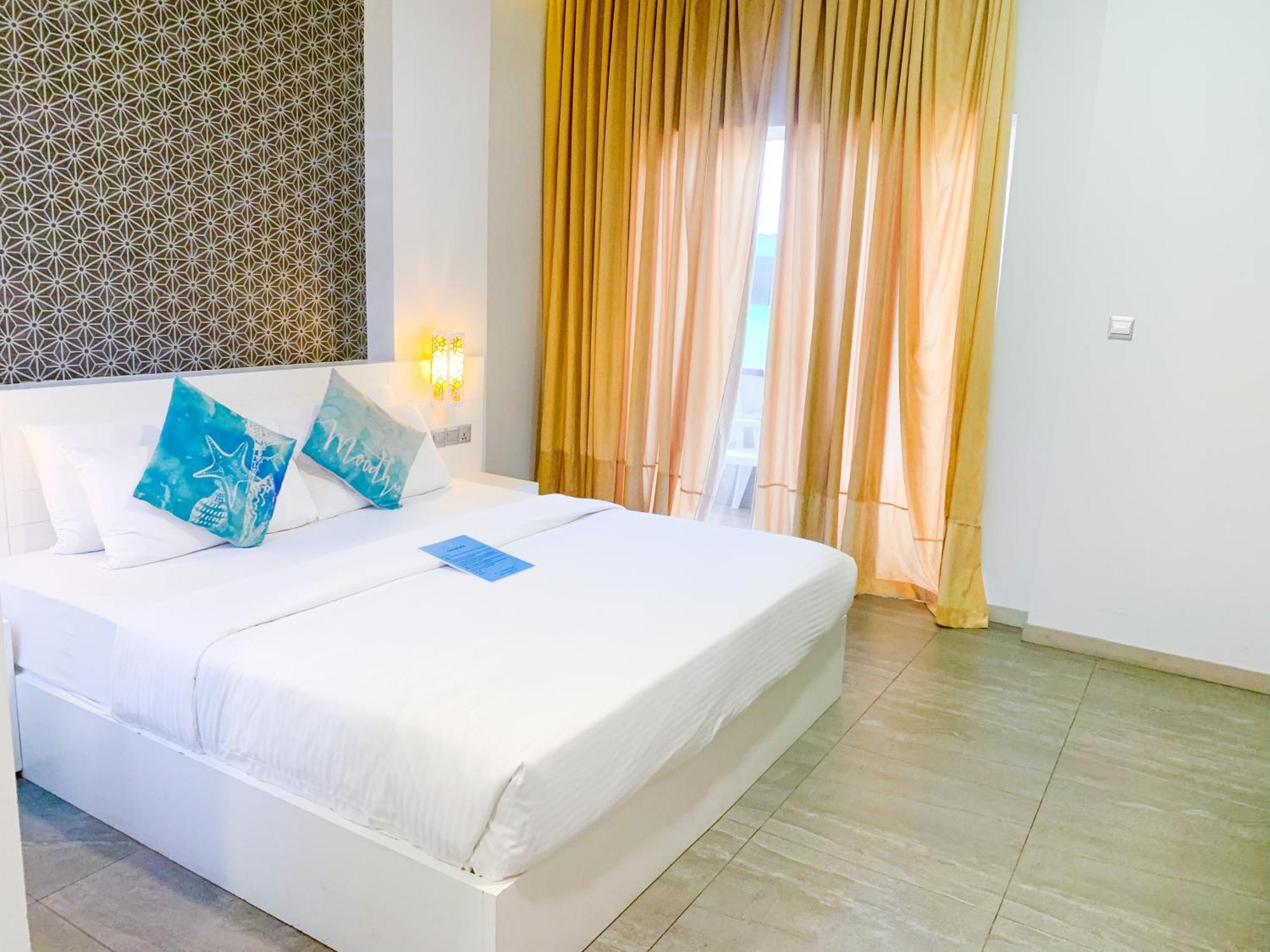 Velana Beach Hotel Maldives Maafushi Zewnętrze zdjęcie