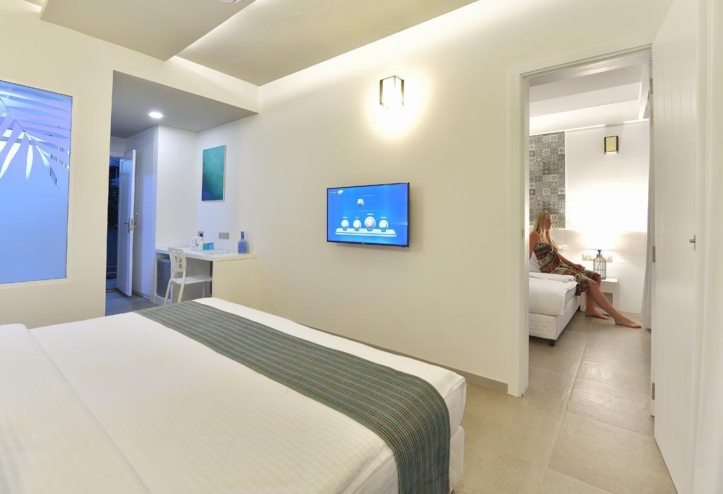 Velana Beach Hotel Maldives Maafushi Zewnętrze zdjęcie